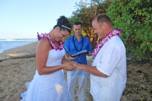 kauai-wedding-minister-2
