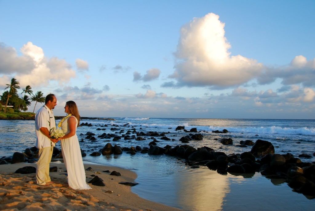 Kauai beach wedding photo