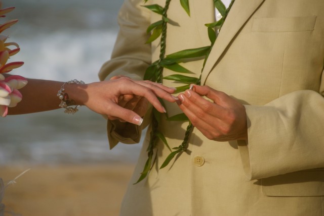 kauai wedding photography ceremony icon