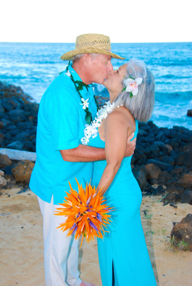 kauai-wedding-photography-couples-in-love-2