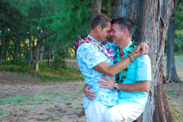 kauai-wedding-photography-gay-weddings-12
