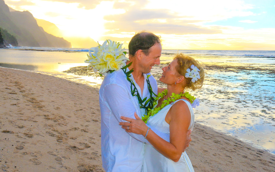 The Best Times of the Day for Your Kauai Wedding Photos