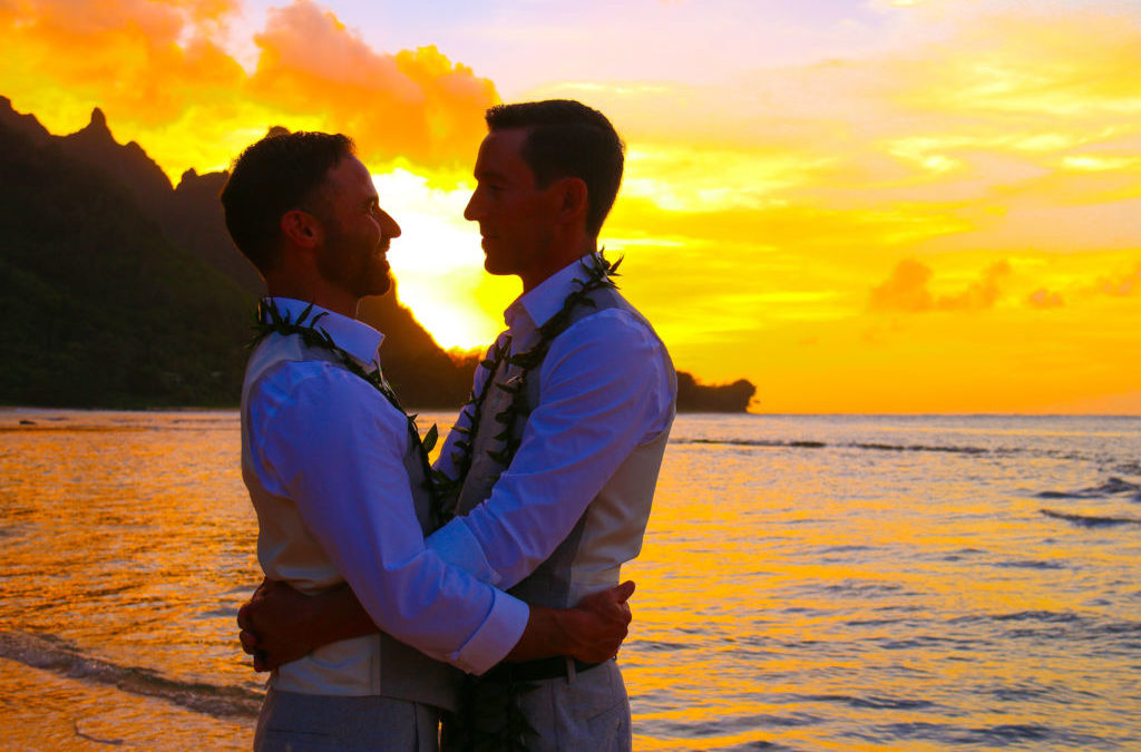 Tunnels Beach, Kauai: Matt & Ryan (Featured Wedding)